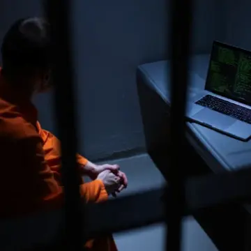 scattered-spider-hacker-a-sim-degistirme-ile-kripto-hirsizligi-nedeniyle-10-yil-ve-13-milyon-dolar-tazminat-ceza-verildi Scattered Spider Üyesine SIM Değiştirme Saldırılarıyla 10 Yıl Hapis ve 13 Milyon Dolar Tazminat Cezası