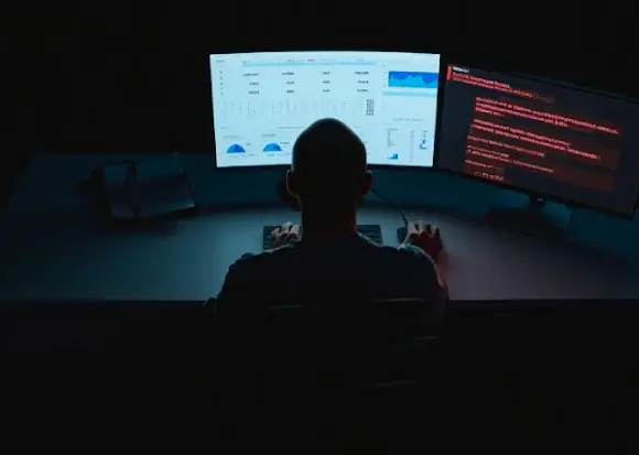 ABD’de BlackCat Fidye Yazılımı Saldırılarıyla Suçlanan Siber Güvenlik Uzmanları İddianameyle Yargılanıyor