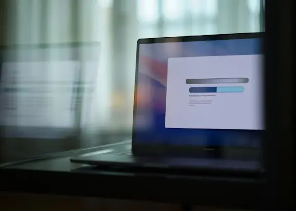 ESET Kurulum Dosyalarına Gizlenen Kalambur Arka Kapısıyla Ukrayna’da Hedefli Kimlik Avı Saldırıları